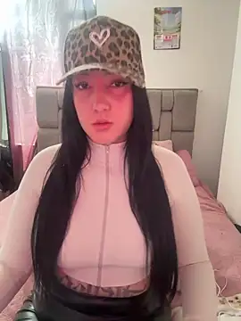 Julietthalu online show from 4, 6, 2026