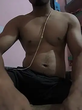 Snapshot of chutkapujariiiii chatting on 2, 7, 2026 chutkapujariiiii online show from 2, 7, 2026