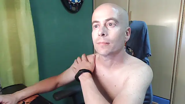 Snapshot of Golfo-83 chatting on 5, 6, 2026 Golfo-83 online show from 5, 6, 2026
