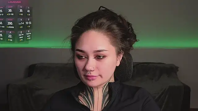 KarenHotFlirt online show from 16, 6, 2026