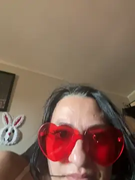 smoothkissx online show from 10, 3, 2026