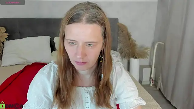Snapshot of Kathrine-Meyer chatting on 11, 7, 2026 Kathrine-Meyer online show from 11, 7, 2026