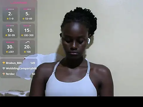 Snapshot of wild_vixen chatting on 22, 6, 2026 wild vixen online show from 22, 6, 2026