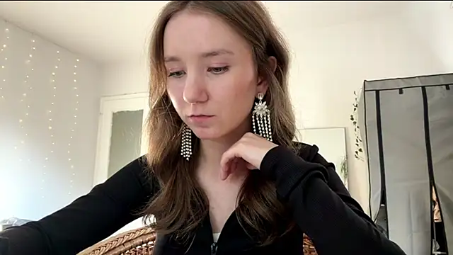 Snapshot of smalllisa chatting on 12, 6, 2026 smalllisa online show from 12, 6, 2026