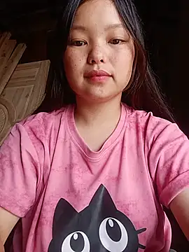 Snapshot of Linna-bae chatting on 16, 6, 2026 Linna-bae online show from 16, 6, 2026