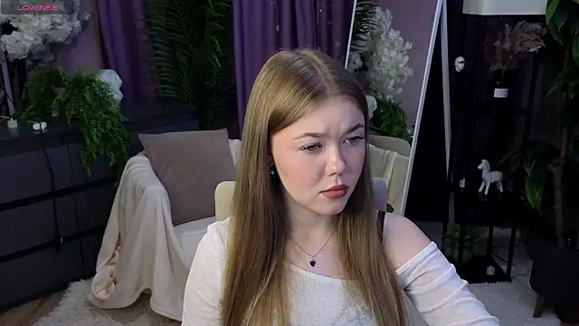 Lina deels online show from 21, 6, 2026