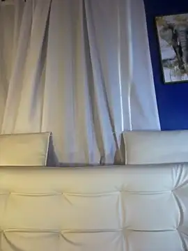 Snapshot of MayaCenat chatting on 9, 7, 2026 MayaCenat online show from 9, 7, 2026