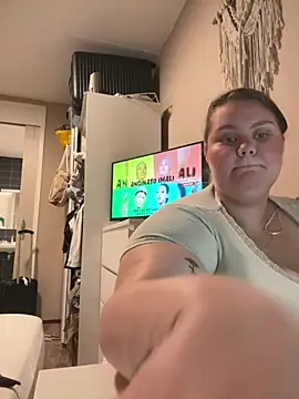 chubbyqueenbb online show from 4, 6, 2026