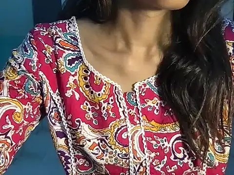Snapshot of SIMRAN_RANI chatting on 28, 6, 2026 SIMRAN RANI online show from 28, 6, 2026