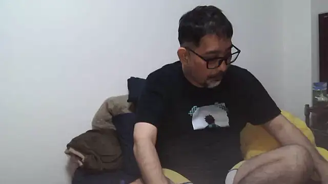 Snapshot of komadanaoki chatting on 8, 7, 2026 komadanaoki online show from 8, 7, 2026