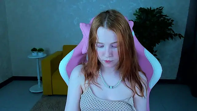 ari-kittyy online show from 11, 6, 2026