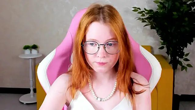 ari-kittyy online show from 16, 6, 2026