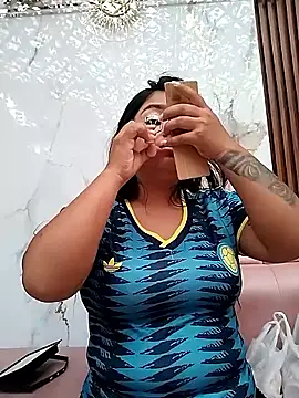 Snapshot of Amber_Herrera chatting on 15, 6, 2026 Amber Herrera online show from 15, 6, 2026