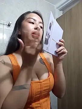 Snapshot of Shannel_72 chatting on 6, 6, 2026 Shannel 72 online show from 6, 6, 2026
