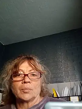 ZlataLove777 online show from 11, 6, 2026