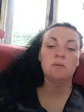 -LuluBerry- online show from 5, 6, 2026
