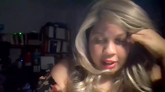 Snapshot of NotEvenPretty chatting on 11, 6, 2026 NotEvenPretty online show from 11, 6, 2026