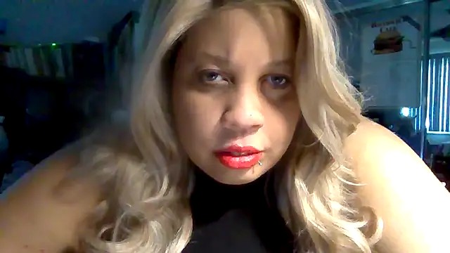 Snapshot of NotEvenPretty chatting on 18, 6, 2026 NotEvenPretty online show from 18, 6, 2026