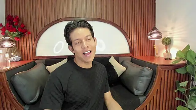 Snapshot of LevinFox chatting on 22, 6, 2026 LevinFox online show from 22, 6, 2026