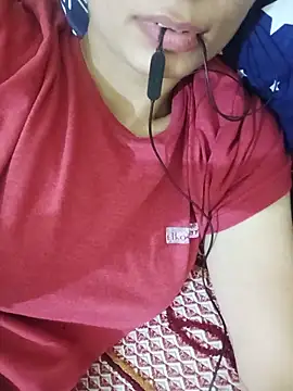 Snapshot of Shaina01 chatting on 17, 6, 2026 Shaina01 online show from 17, 6, 2026