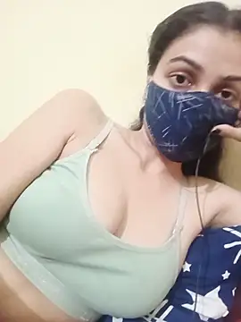 Snapshot of Shaina01 chatting on 1, 7, 2026 Shaina01 online show from 1, 7, 2026