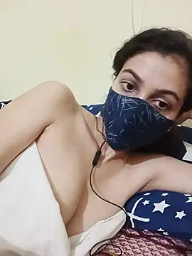 Snapshot of Shaina01 chatting on 15, 7, 2026 Shaina01 online show from 15, 7, 2026
