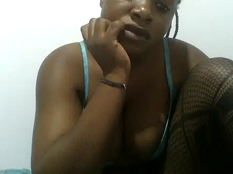 Snapshot of sweett_camillah chatting on 8, 7, 2026 sweett camillah online show from 8, 7, 2026