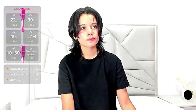 Snapshot of Fernanda_xxx chatting on 5, 7, 2026 Fernanda xxx online show from 5, 7, 2026