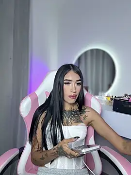 Snapshot of Babyygirl__ chatting on 8, 6, 2026 Babyygirl online show from 8, 6, 2026