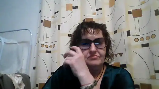 Snapshot of ErikaXShine chatting on 13, 6, 2026 ErikaXShine online show from 13, 6, 2026