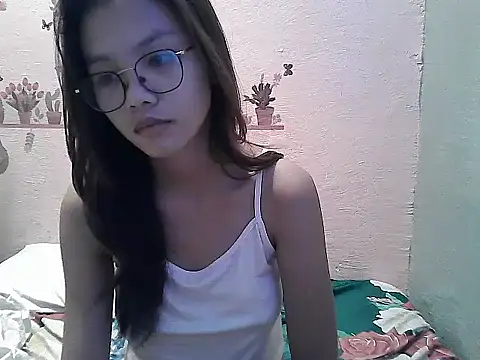 Snapshot of ClassyCrushpinay chatting on 8, 7, 2026 ClassyCrushpinay online show from 8, 7, 2026