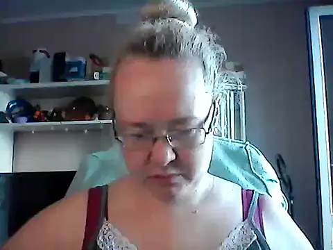 Snapshot of Viola27 chatting on 30, 6, 2026 Viola27 online show from 30, 6, 2026