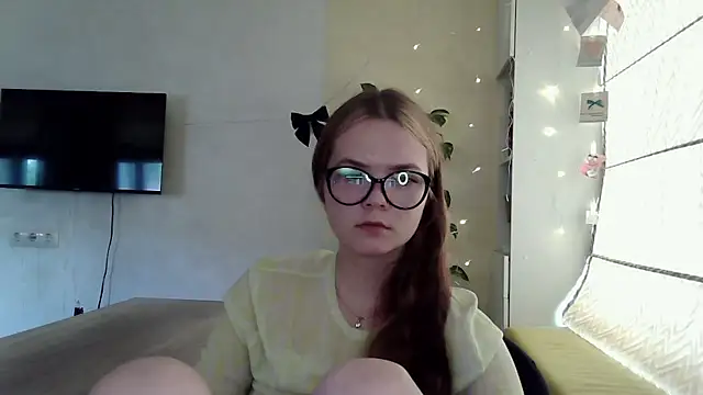 Snapshot of AvrilGillig chatting on 25, 6, 2026 AvrilGillig online show from 25, 6, 2026
