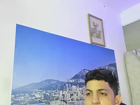 Snapshot of cameron_lux77 chatting on 4, 7, 2026 cameron lux77 online show from 4, 7, 2026