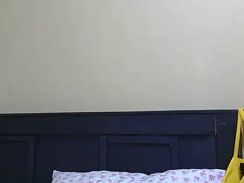 Snapshot of kinkydolll chatting on 9, 7, 2026 kinkydolll online show from 9, 7, 2026