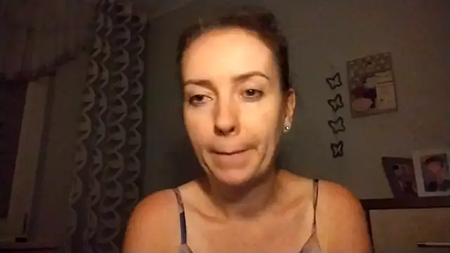 Snapshot of JenniferAlone chatting on 3, 7, 2026 JenniferAlone online show from 3, 7, 2026