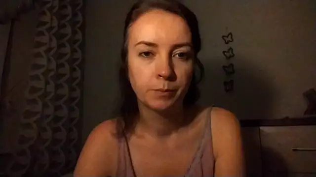 Snapshot of JenniferAlone chatting on 18, 7, 2026 JenniferAlone online show from 18, 7, 2026