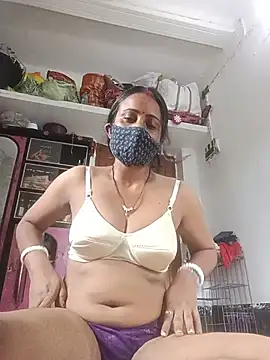 Snapshot of Simi-hot-boudi chatting on 20, 7, 2026 Simi-hot-boudi online show from 20, 7, 2026