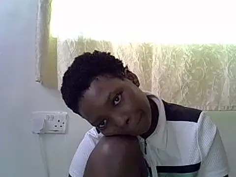 Snapshot of smile_lily chatting on 9, 8, 2026 smile lily online show from 9, 8, 2026