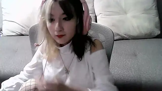 Snapshot of Lilfain_baby chatting on 14, 7, 2026 Lilfain baby online show from 14, 7, 2026