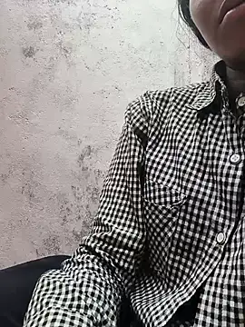 Snapshot of Kashish_love-143 chatting on 13, 7, 2026 Kashish love-143 online show from 13, 7, 2026
