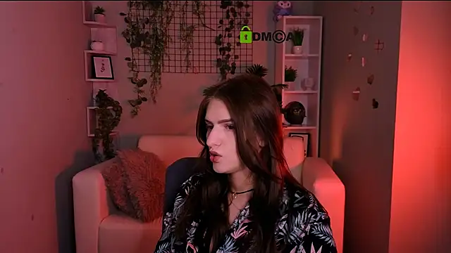 naomi perl online show from 20, 6, 2026
