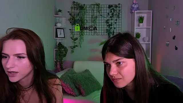 kiaraa belle online show from 23, 6, 2026