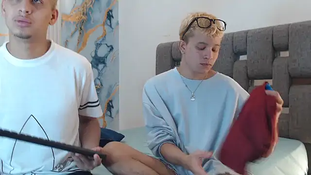 Snapshot of Thick_cock_guys chatting on 25, 7, 2026 Thick cock guys online show from 25, 7, 2026
