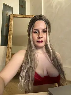 Snapshot of Viki_myr19 chatting on 10, 6, 2026 Viki myr19 online show from 10, 6, 2026