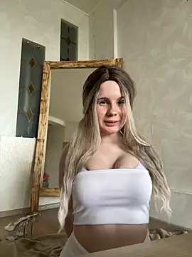 Snapshot of Viki_myr19 chatting on 16, 6, 2026 Viki myr19 online show from 16, 6, 2026