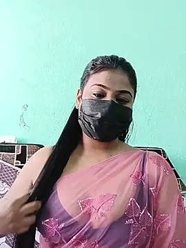 Snapshot of Sweathatamil chatting on 10, 7, 2026 Sweathatamil online show from 10, 7, 2026
