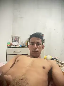 Snapshot of Ricarlosx chatting on 20, 6, 2026 Ricarlosx online show from 20, 6, 2026