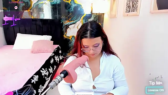 Snapshot of Miss_Kloee chatting on 24, 7, 2026 Miss Kloee online show from 24, 7, 2026