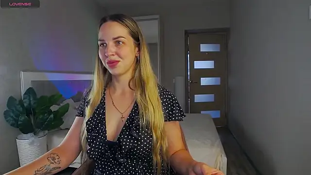 Snapshot of babbyalexandra chatting on 23, 6, 2026 babbyalexandra online show from 23, 6, 2026